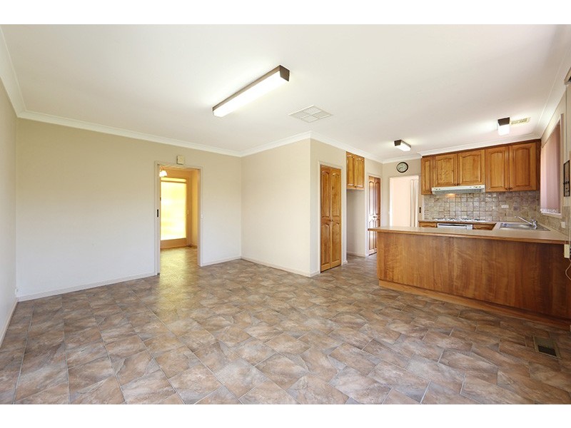 23 Deschamp Crescent, Rowville VIC 3178