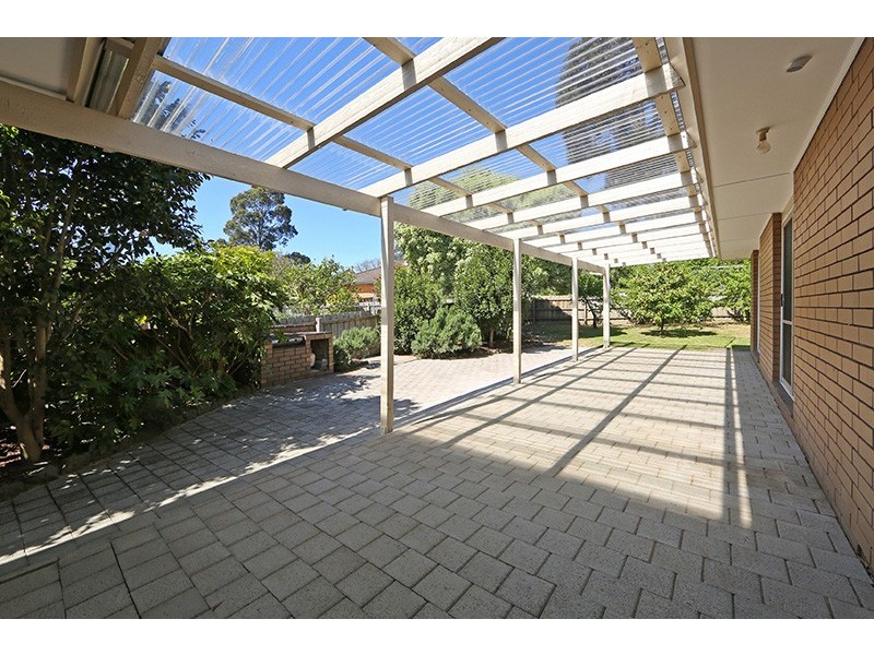 23 Deschamp Crescent, Rowville VIC 3178