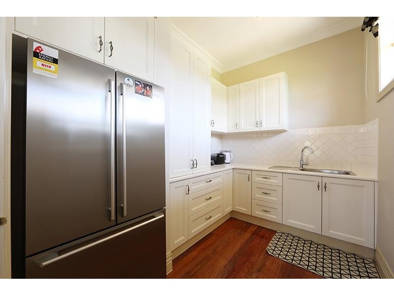 121 Grange Drive, Lysterfield VIC 3156