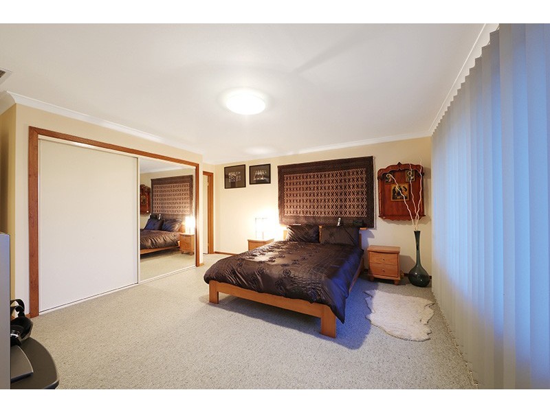 42 Fairway Drive, Rowville VIC 3178