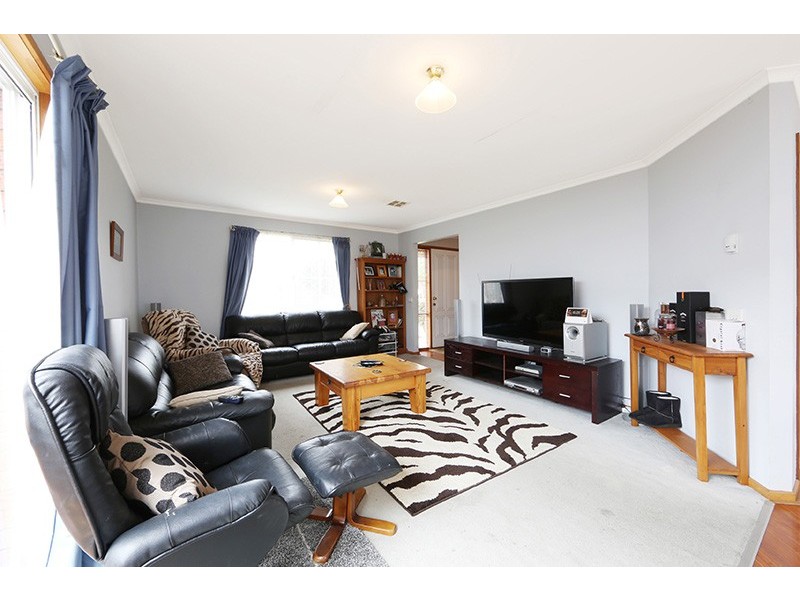 16 Hampshire Court, Rowville VIC 3178