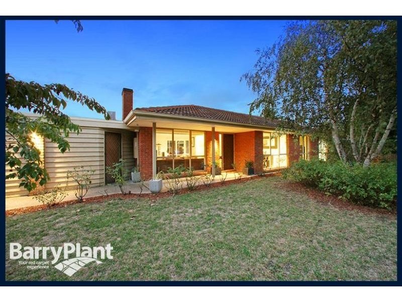 2 Saunders Close, Lysterfield VIC 3156