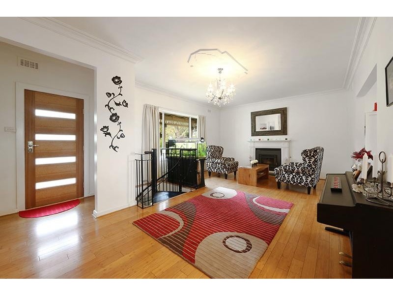 1/126 Glenfern Road, Ferntree Gully VIC 3156