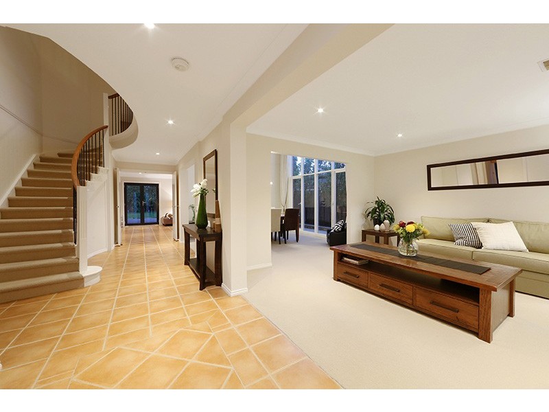 67 Fairway Drive, Rowville VIC 3178