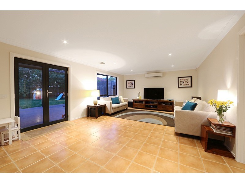 67 Fairway Drive, Rowville VIC 3178