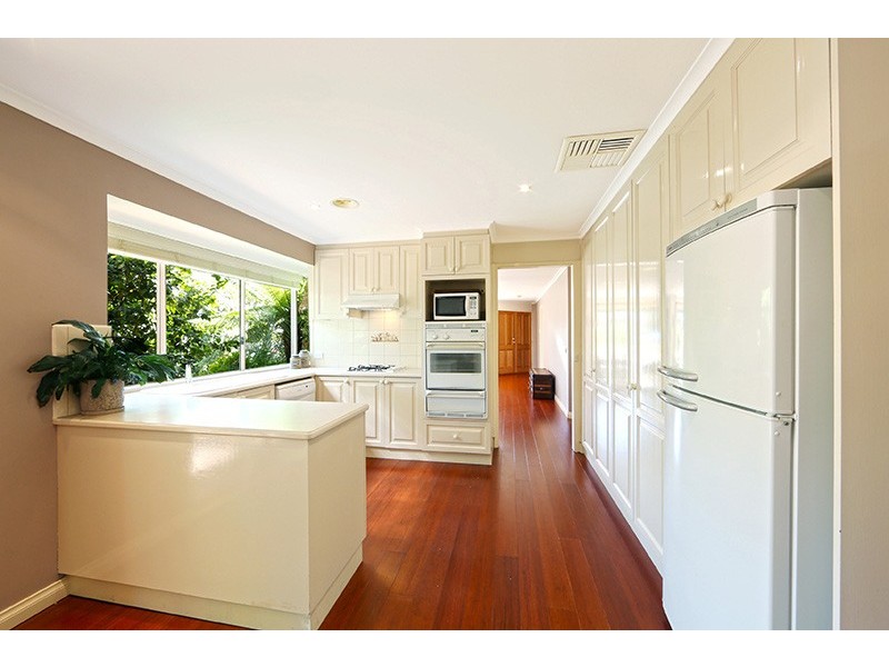 14 Lawncliffe Court, Rowville VIC 3178