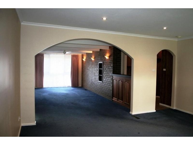 38 Denver Crescent, Rowville VIC 3178