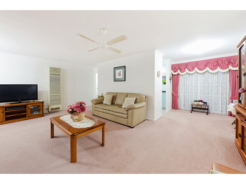 1/24 Aisbett Avenue, Wantirna South VIC 3152