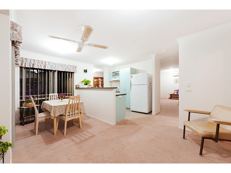 1/24 Aisbett Avenue, Wantirna South VIC 3152