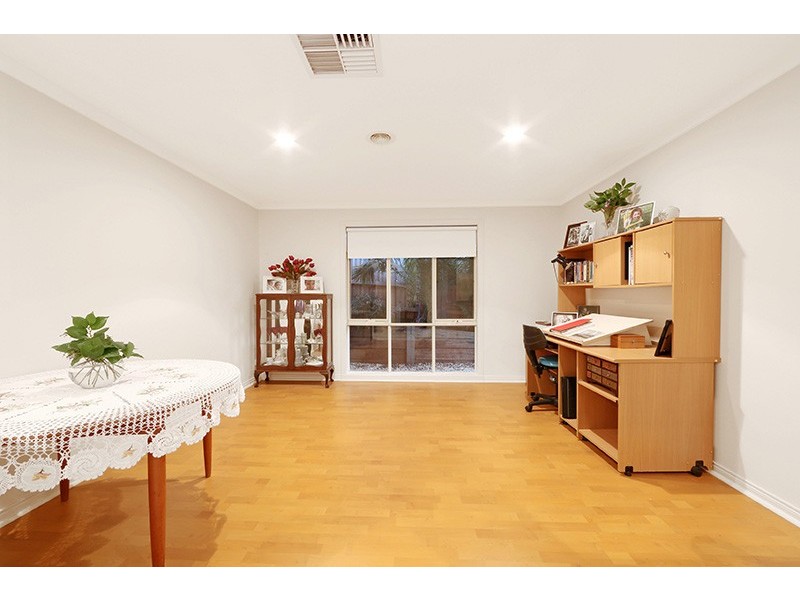 4 Maddy Court, Rowville VIC 3178