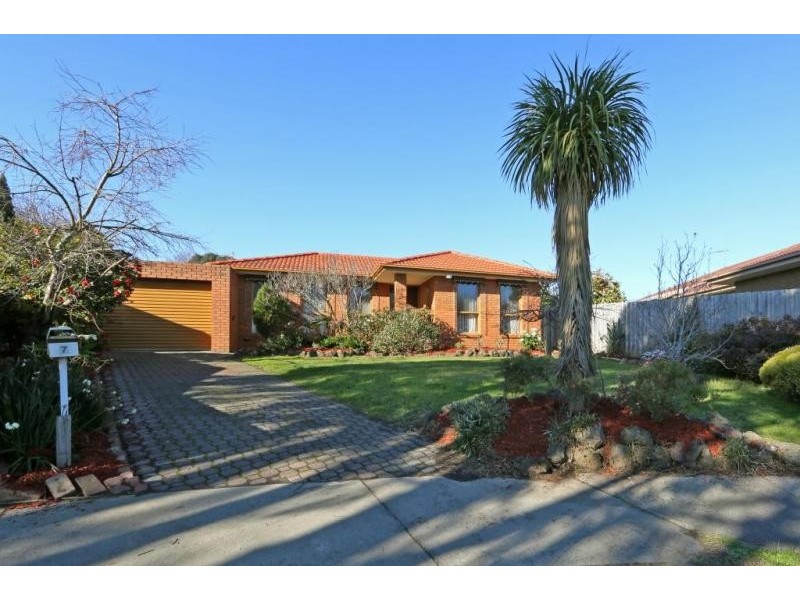 7 Loddon Close, Rowville VIC 3178