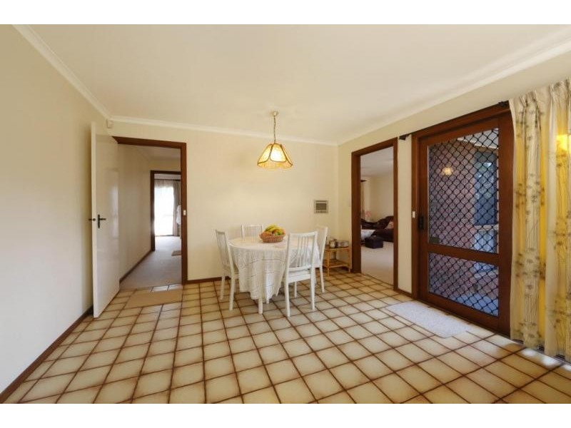 7 Loddon Close, Rowville VIC 3178