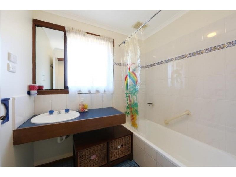 7 Loddon Close, Rowville VIC 3178