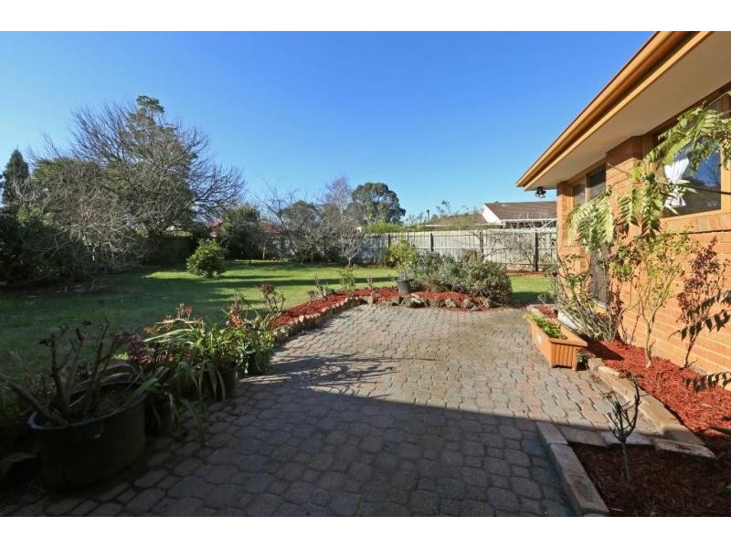 7 Loddon Close, Rowville VIC 3178
