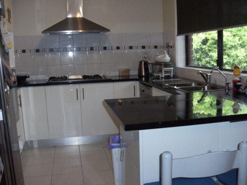 8 Settlers Court, Rowville VIC 3178