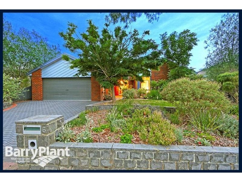 6 The Fairway, Rowville VIC 3178