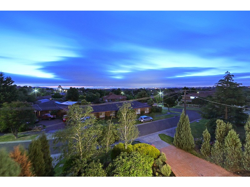 2 Frieda Court, Ferntree Gully VIC 3156