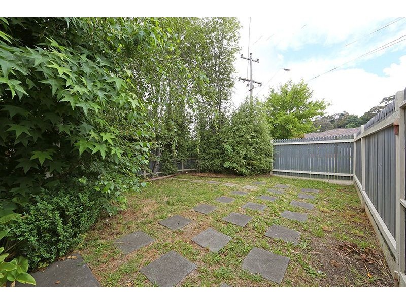 1/16 Station Street, Ferntree Gully VIC 3156