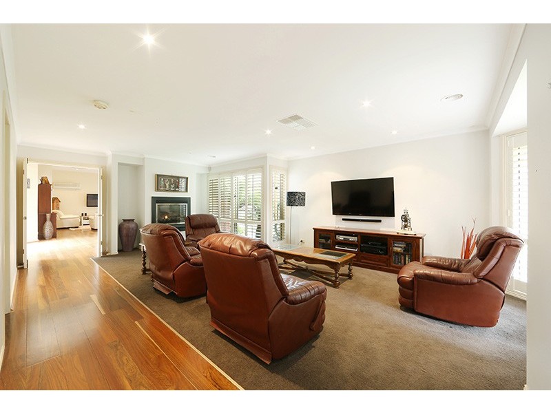 95 Pitfield Crescent, Rowville VIC 3178