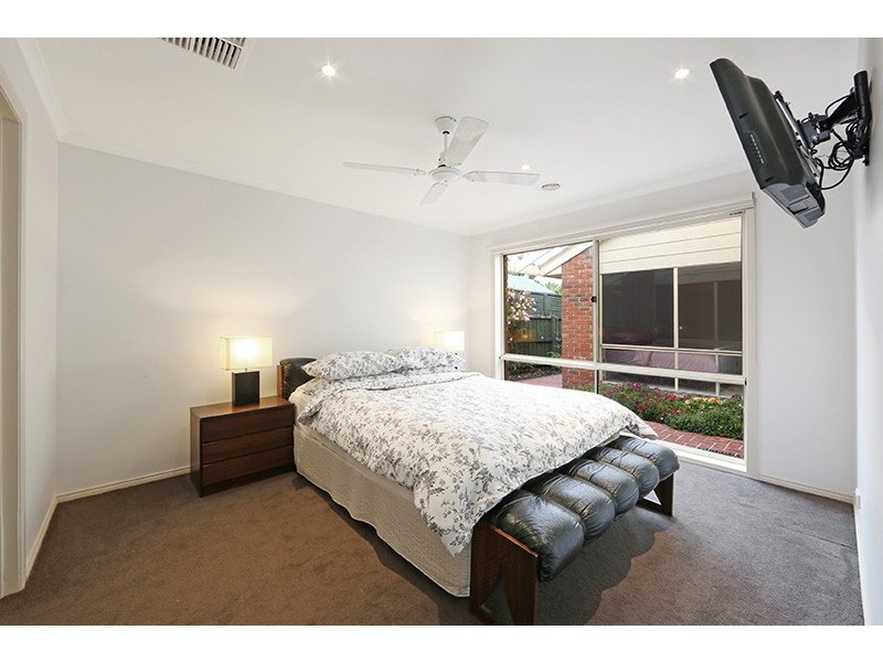 95 Pitfield Crescent, Rowville VIC 3178