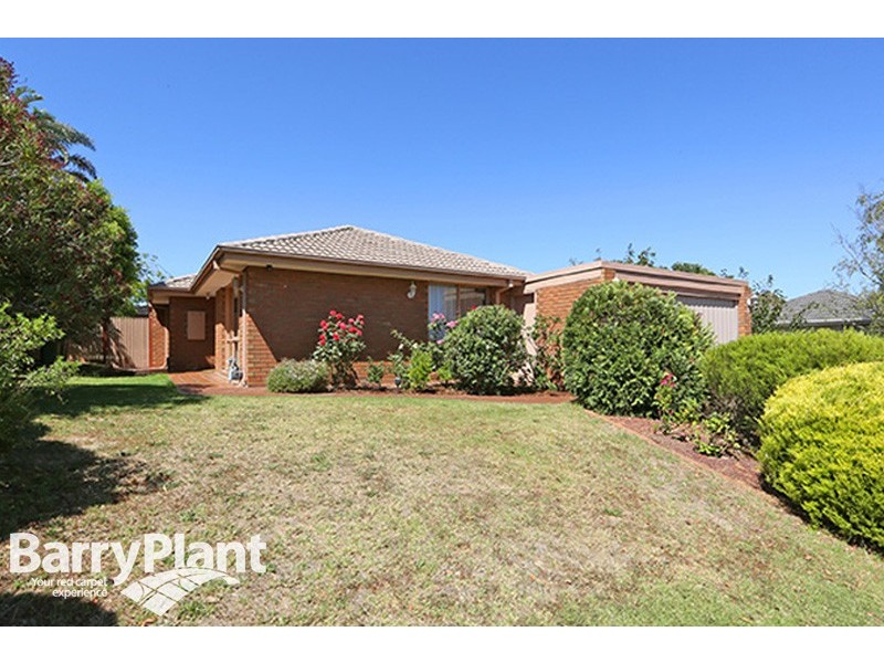 11 Vista Crescent, Rowville VIC 3178