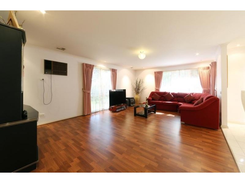 9 Pennycross Court, Rowville VIC 3178