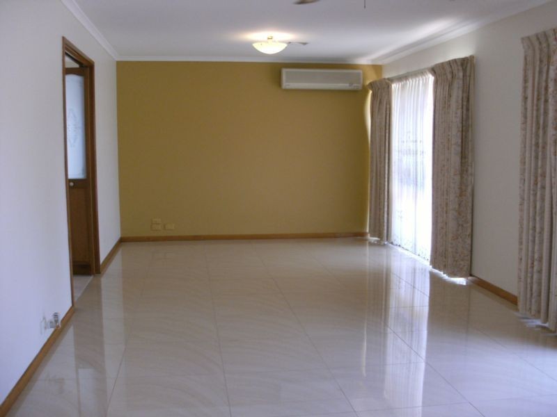 15 Tali Karng Close, Rowville VIC 3178