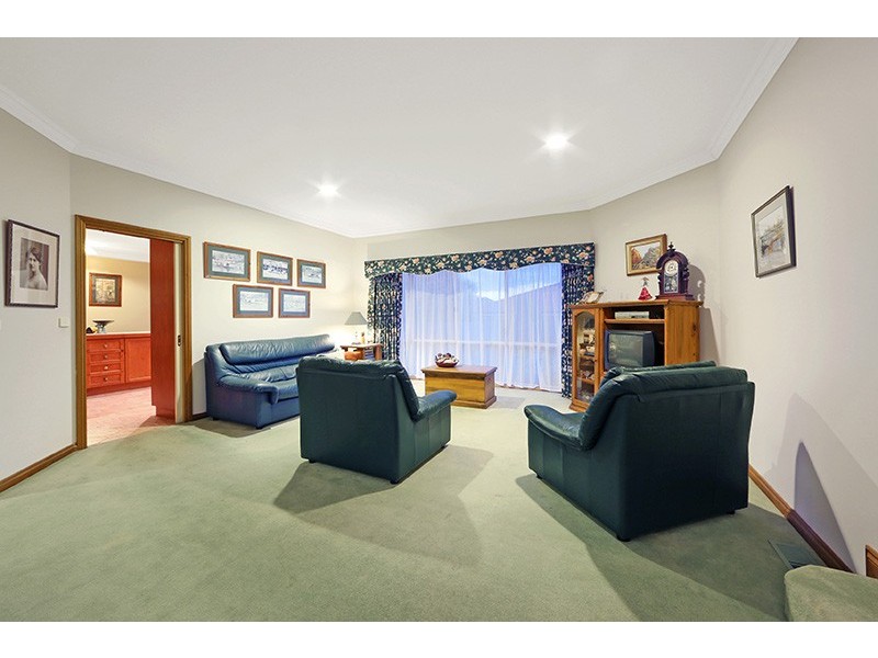 10 Bergins Road, Rowville VIC 3178