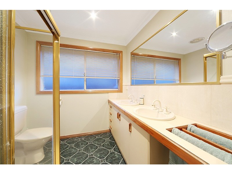 10 Bergins Road, Rowville VIC 3178