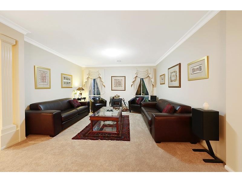 30 Helmsley Avenue, Lysterfield VIC 3156