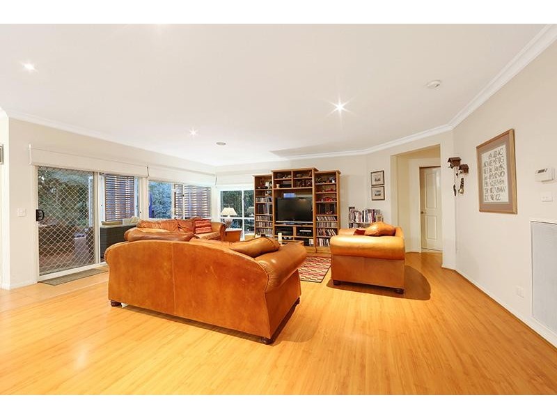 30 Helmsley Avenue, Lysterfield VIC 3156