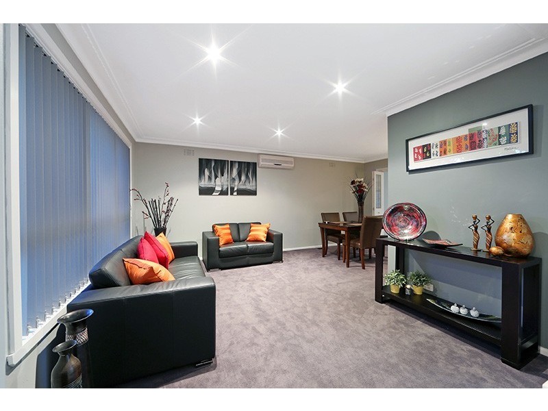 24 Police Road, Rowville VIC 3178