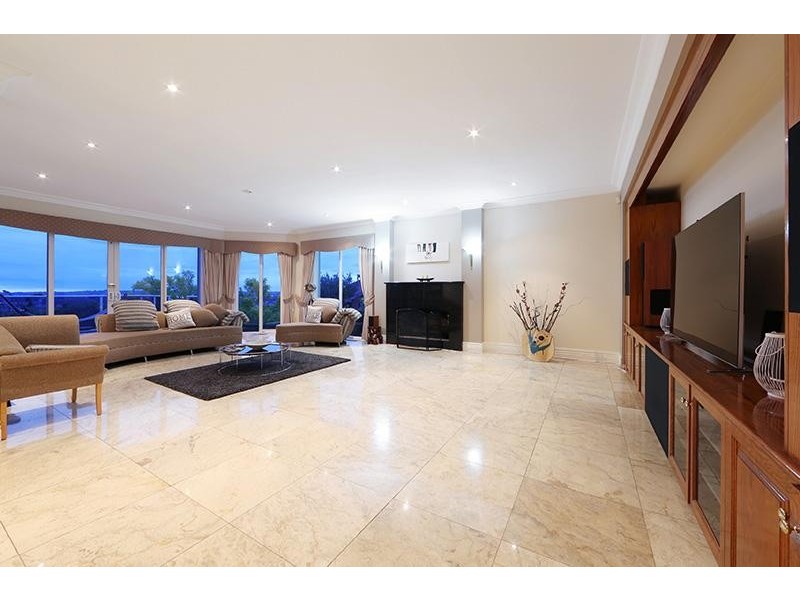 5 Amley Rise, Lysterfield VIC 3156