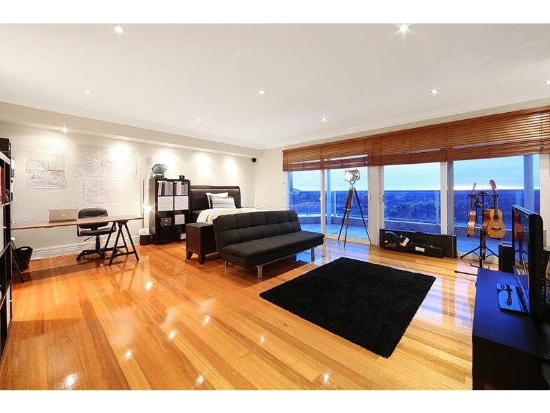 5 Amley Rise, Lysterfield VIC 3156