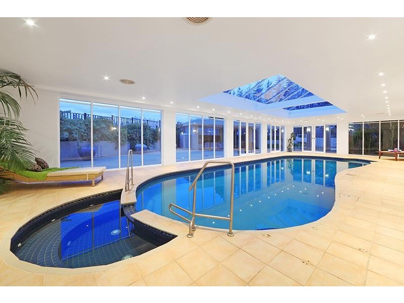 5 Amley Rise, Lysterfield VIC 3156