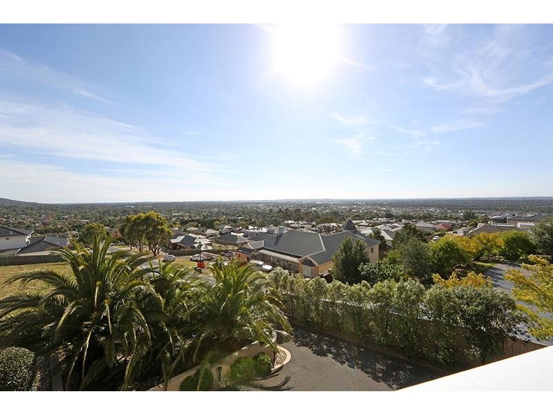 5 Amley Rise, Lysterfield VIC 3156