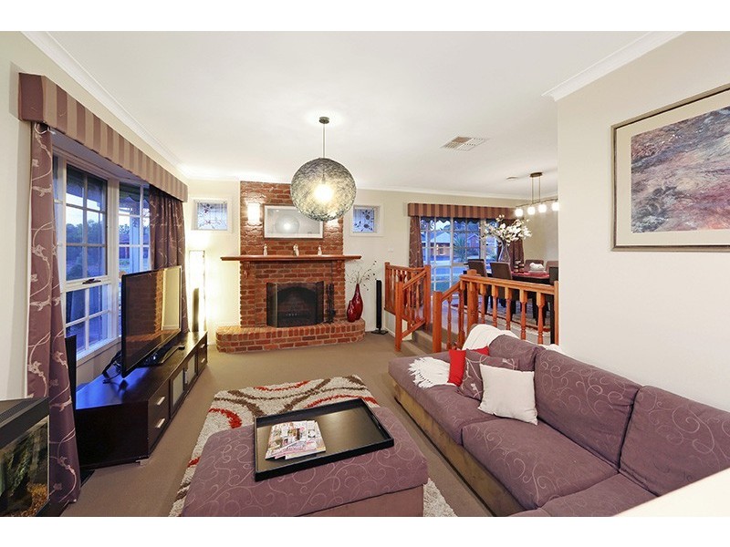 30 Goulburn Drive, Rowville VIC 3178