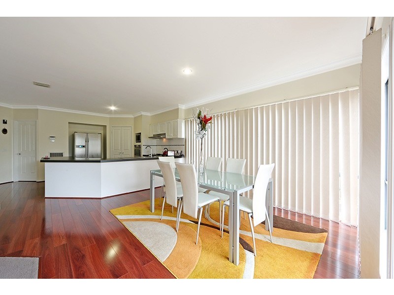 37 Sovereign Crest Boulevard, Rowville VIC 3178