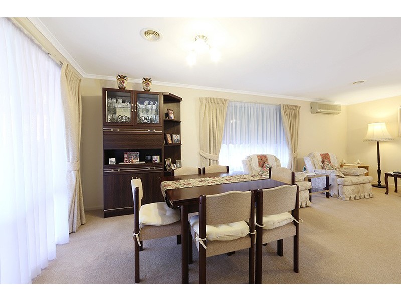 4 Rosebank Court, Rowville VIC 3178