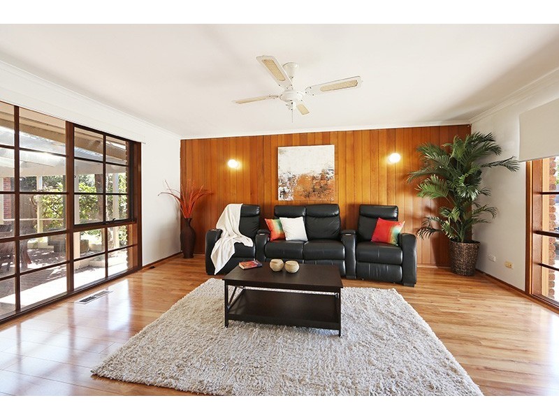 79 Bryden Drive, Ferntree Gully VIC 3156