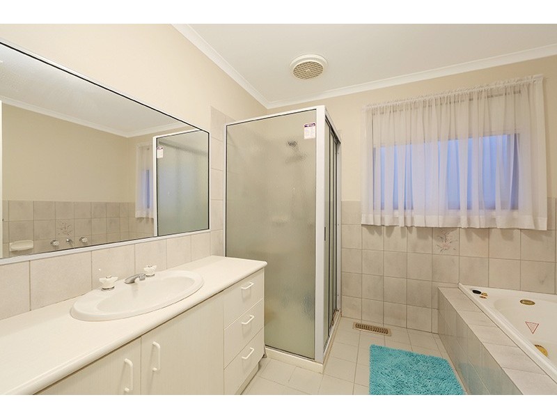 11 Devira Court, Rowville VIC 3178