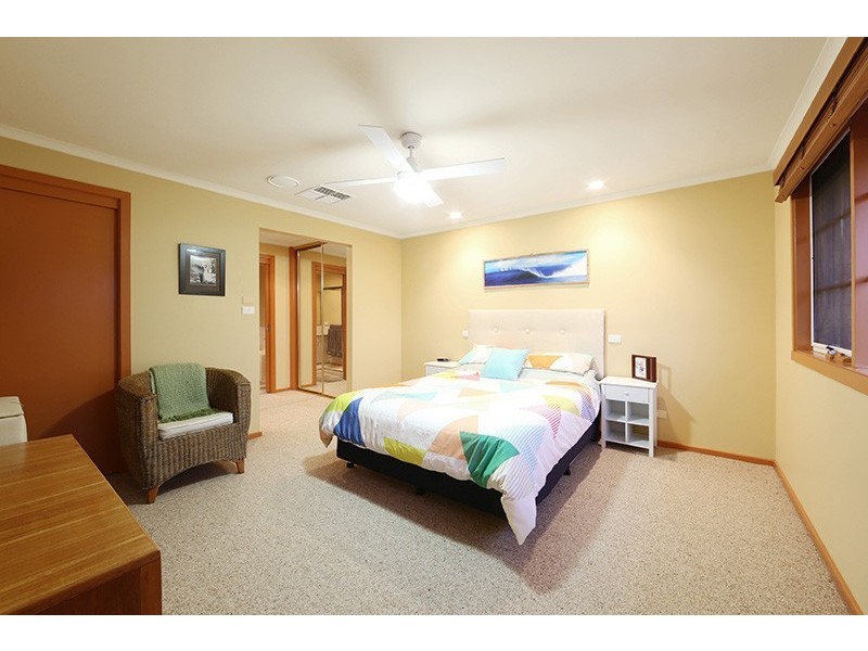 5 Clydebank Court, Rowville VIC 3178