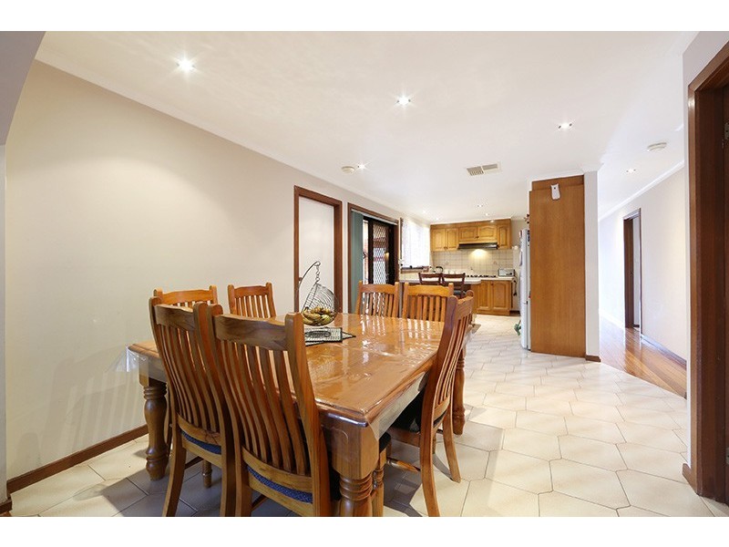 81 Balladonia Road, Rowville VIC 3178