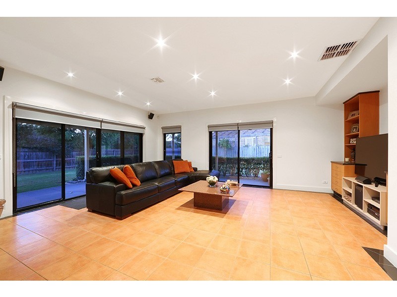 2 Andrew Court, Rowville VIC 3178