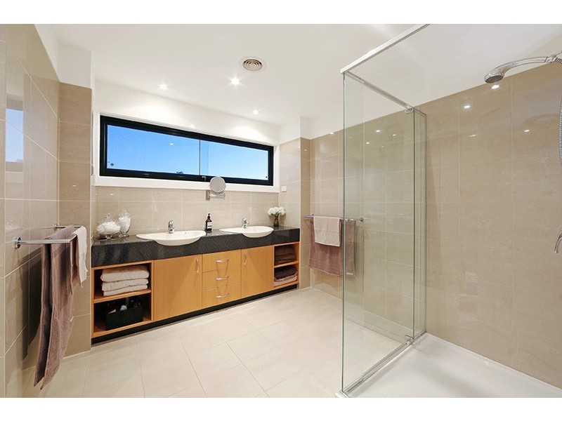 2 Andrew Court, Rowville VIC 3178