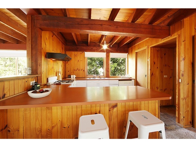 32 Crestdale Road, Wantirna VIC 3152