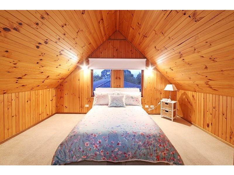 32 Crestdale Road, Wantirna VIC 3152