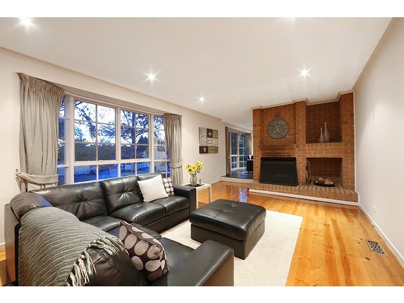 18 Salerno Way, Rowville VIC 3178