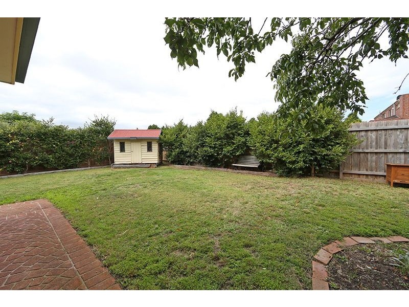 18 Salerno Way, Rowville VIC 3178