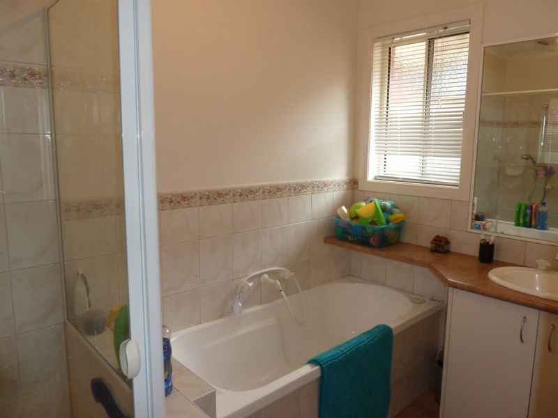 13 Sunrise Court, Carrum Downs VIC 3201